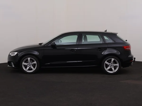 AUDI A3 (2019) — foto 12 van 28