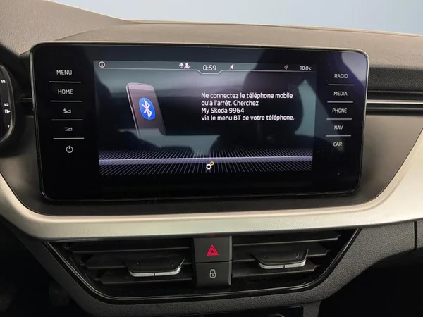 SKODA Kamiq (2021) — foto 9 van 23