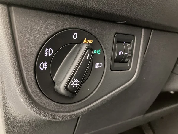VOLKSWAGEN Polo (2025) — foto 17 van 36