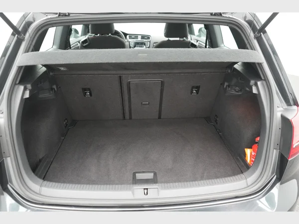 VOLKSWAGEN Golf VII GTI (2014) — foto 2 van 20