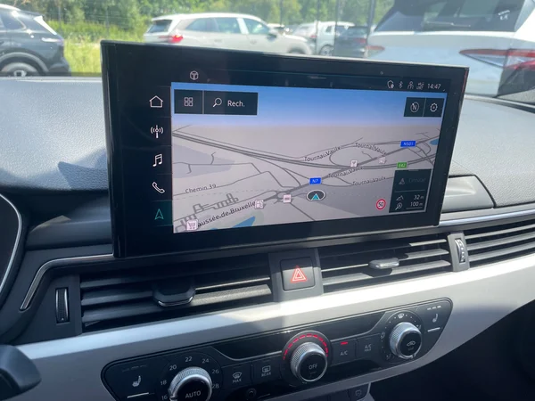 AUDI A5 Sportback (2023) — foto 2 van 21