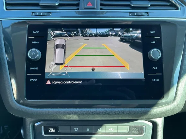 VOLKSWAGEN Tiguan Allspace Dsl (2020) — foto 5 van 22
