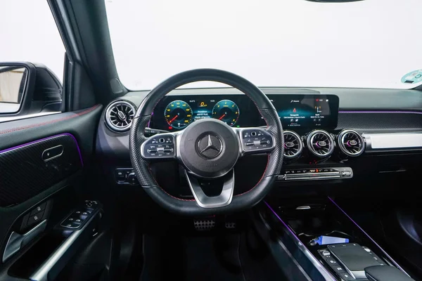 Mercedes-Benz GLB (X247) (2023) — foto 10 van 40