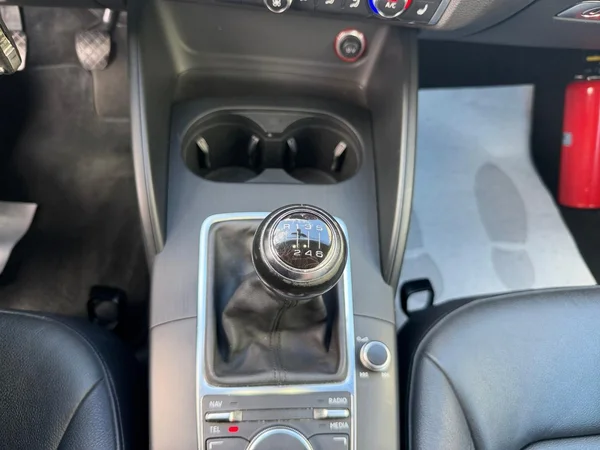 AUDI A3 Cabriolet (2015) — foto 7 van 21