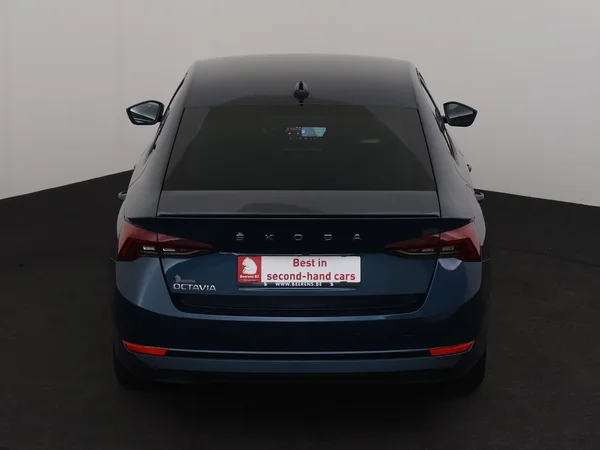 SKODA Octavia (2022) — foto 27 van 30