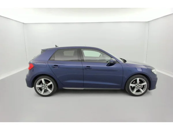 AUDI A1 Sportback (2024) — foto 33 van 36