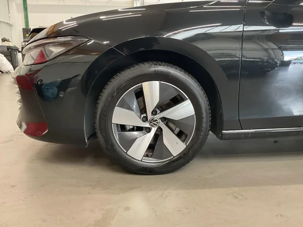 VOLKSWAGEN Passat SW (2025) — foto 16 van 24