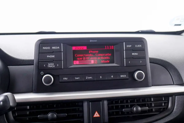 Kia Picanto (2021) — foto 19 van 41