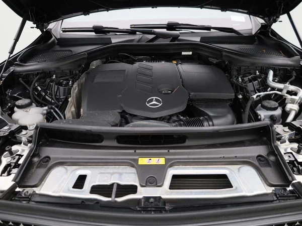 Mercedes-Benz GLC (2025) — foto 35 van 54