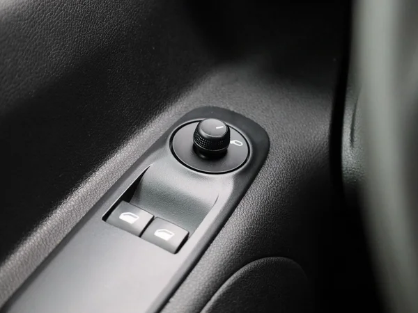 Opel Combo Life (2022) — foto 18 van 36