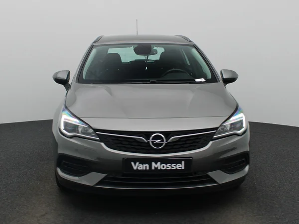 Opel Astra (2021) — foto 23 van 29