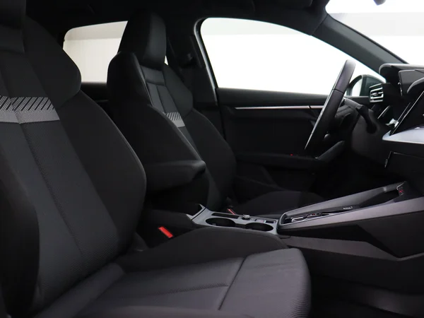 AUDI A3 Sportback (2025) — foto 18 van 18