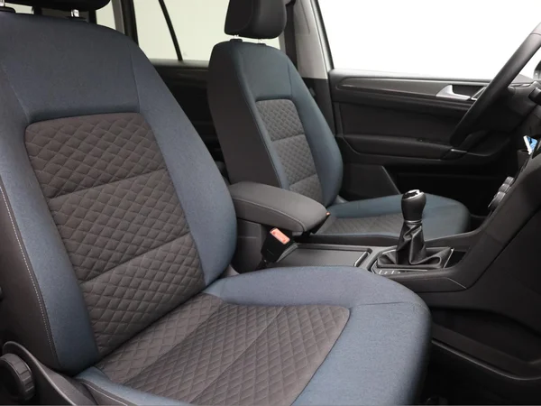 VOLKSWAGEN Golf Sportsvan (2020) — foto 15 van 19