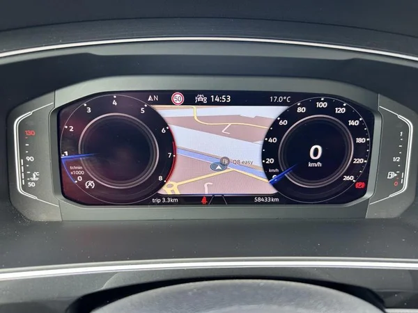 VOLKSWAGEN Tiguan (2022) — foto 9 van 32
