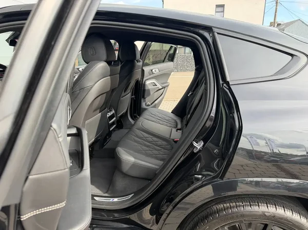 Bmw X6 (2023) — foto 20 van 32