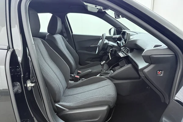 Peugeot 2008 (2025) — foto 14 van 16