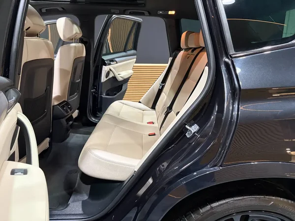 Bmw X3 (2018) — foto 16 van 28
