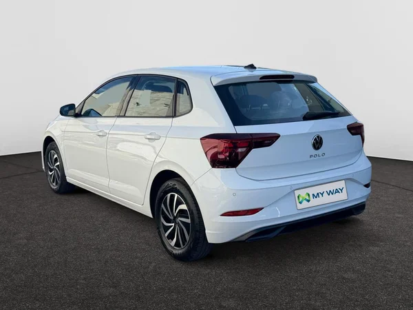 VOLKSWAGEN Polo (2022) — foto 14 van 20