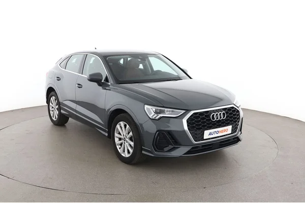 Audi Q3 (2022) — foto 14 van 16