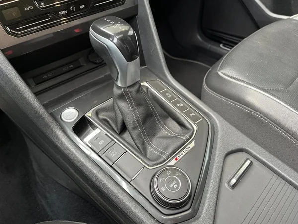 VOLKSWAGEN Tiguan Allspace (2022) — foto 5 van 19