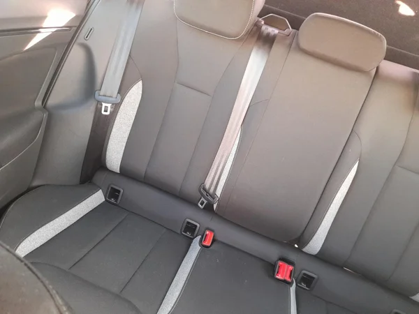 SKODA Kamiq (2025) — foto 3 van 23