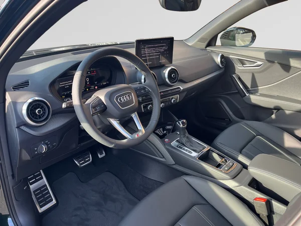 AUDI SQ2 (2026) — foto 12 van 16