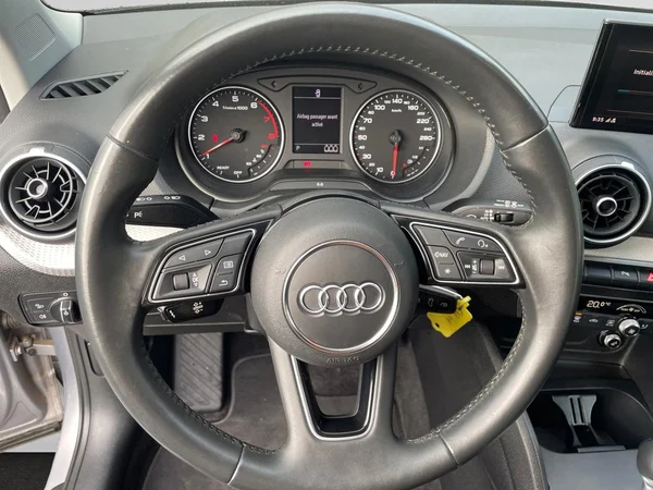 AUDI Q2 (2020) — foto 20 van 20
