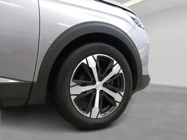Peugeot 3008 (2021) — foto 17 van 20