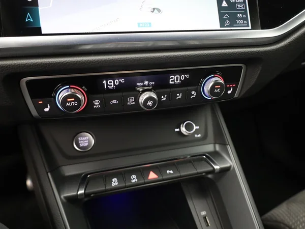 AUDI Q3 (2019) — foto 11 van 22