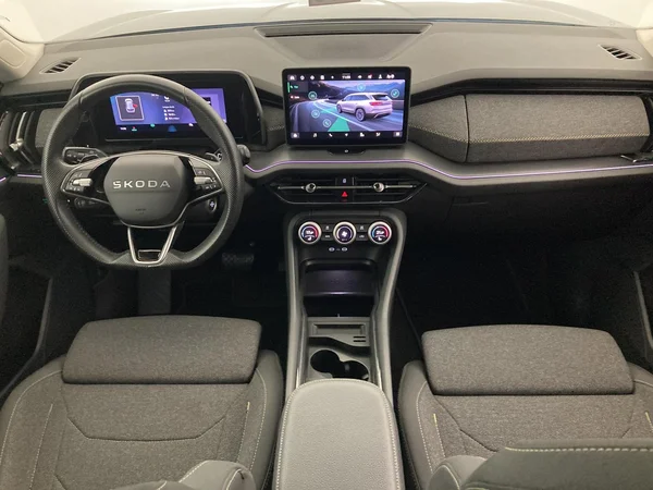 SKODA Kodiaq (2025) — foto 10 van 36