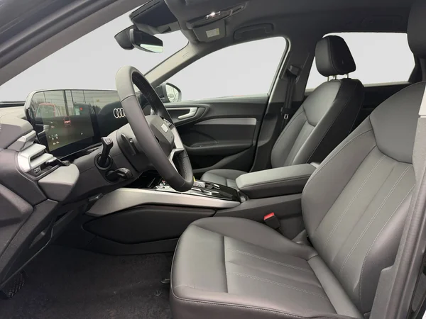 AUDI A5 Avant e-hybrid (PHEV) (2026) — foto 3 van 20