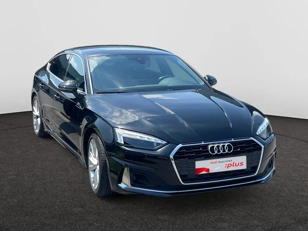 AUDI A5 Sportback (2023) — foto 17 van 21