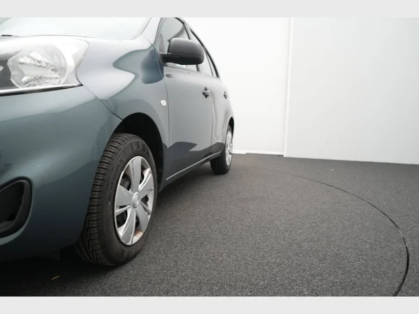 NISSAN Micra (2016) — foto 2 van 20