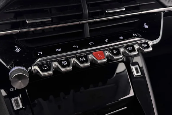 Peugeot 208 (2022) — foto 13 van 31