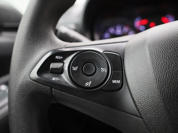 Opel Combo (2022) — foto 9 van 33