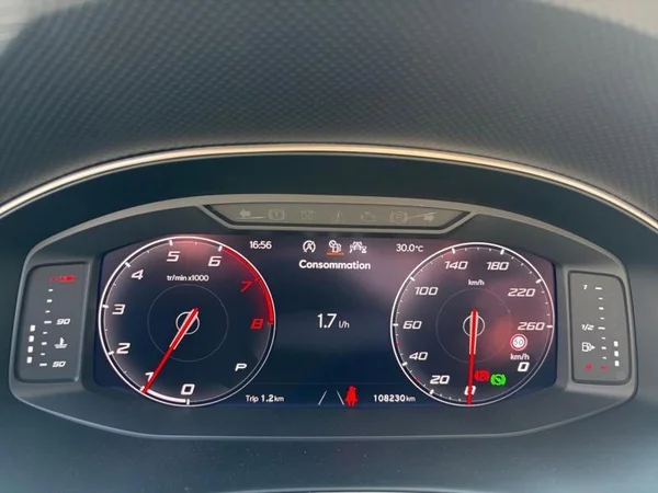 SEAT Arona (2023) — foto 2 van 29