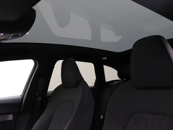 AUDI A5 Avant e-hybrid (PHEV) (2025) — foto 4 van 21