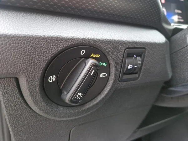VOLKSWAGEN T-Cross (2024) — foto 16 van 25