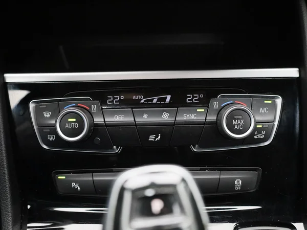 BMW 2 Reeks (2022) — foto 11 van 41