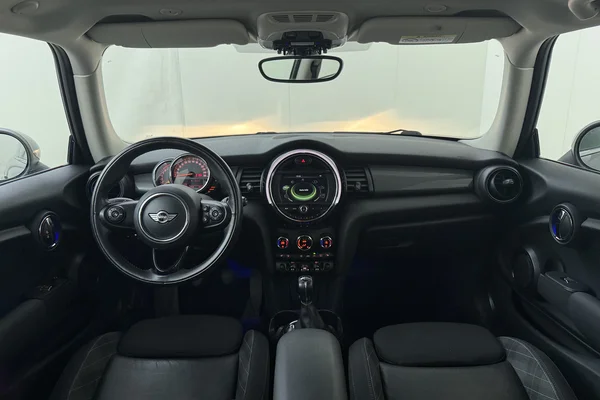 Mini Mini (F56) (2017) — foto 25 van 25