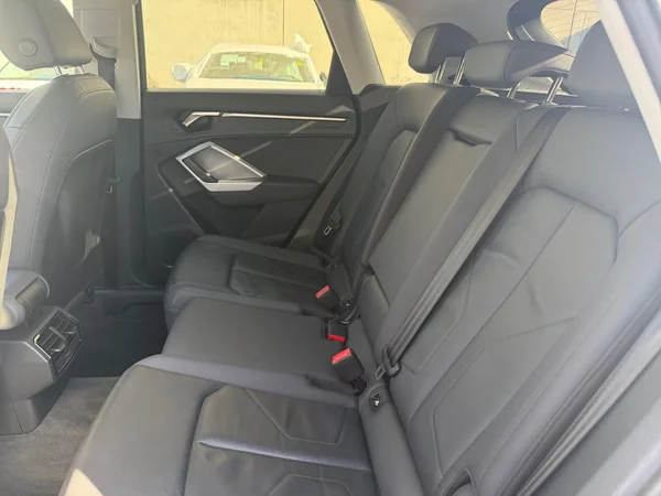 AUDI Q3 Dsl (2019) — foto 8 van 23