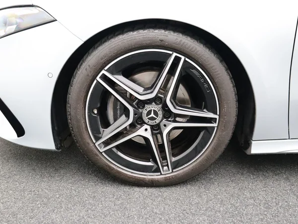Mercedes-Benz A-Klasse (2024) — foto 28 van 30