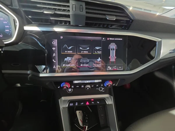 AUDI Q3 PHEV (2021) — foto 4 van 23