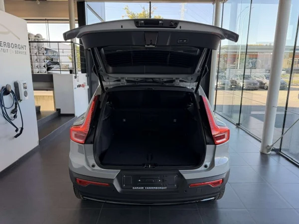 Volvo XC40 — foto 20 van 22