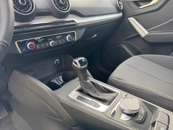 AUDI Q2 (2024) — foto 6 van 17