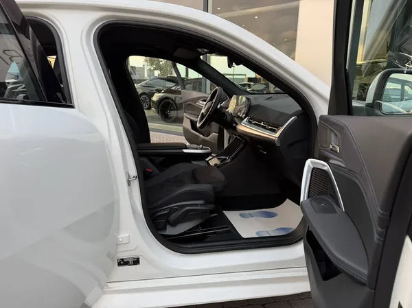 Bmw X2 (2025) — foto 10 van 24