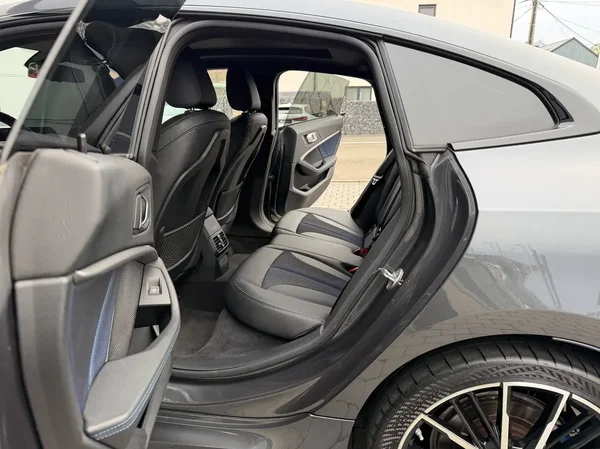 Bmw 218 (2020) — foto 16 van 28