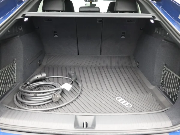 AUDI Q6 Sportback e-tron (2025) — foto 26 van 33