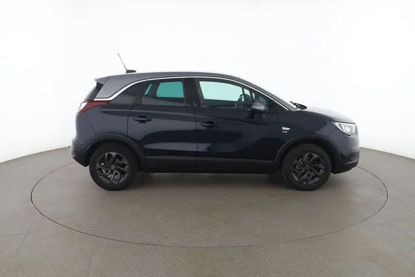Opel Crossland X (2019) — foto 13 van 16