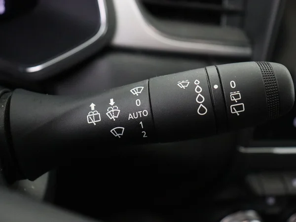 RENAULT Captur (2021) — foto 17 van 30